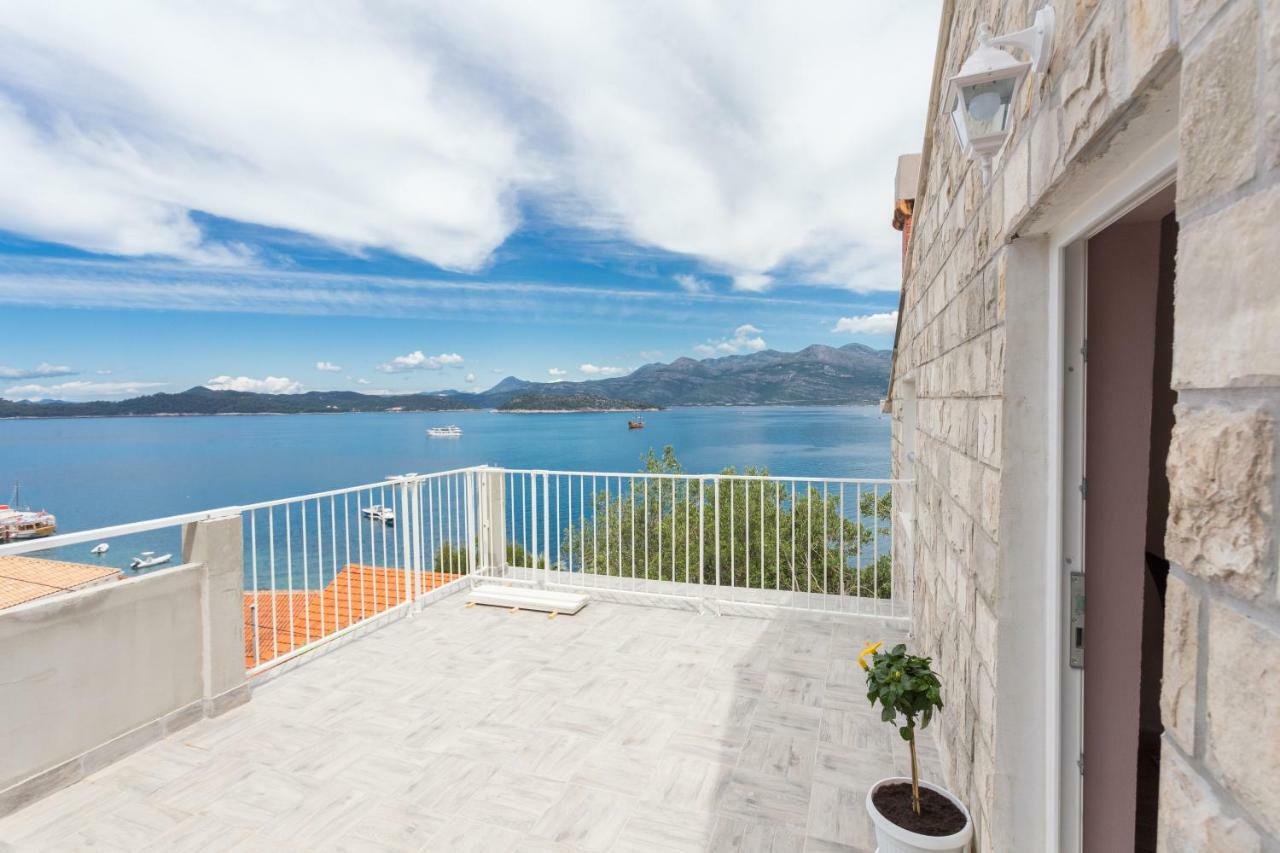 New Apartment With Terrace And Sea View Lopud ภายนอก รูปภาพ